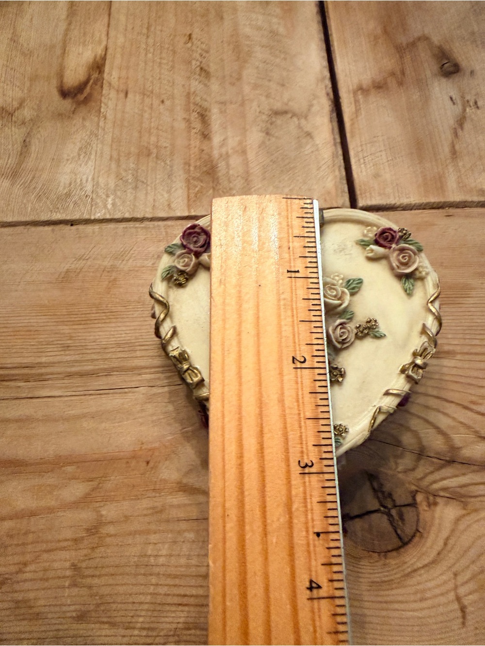 Vintage Dezine Heart-Shaped Floral Trinket Box Cream Pink Roses Hand Painted - Picture 13 of 16